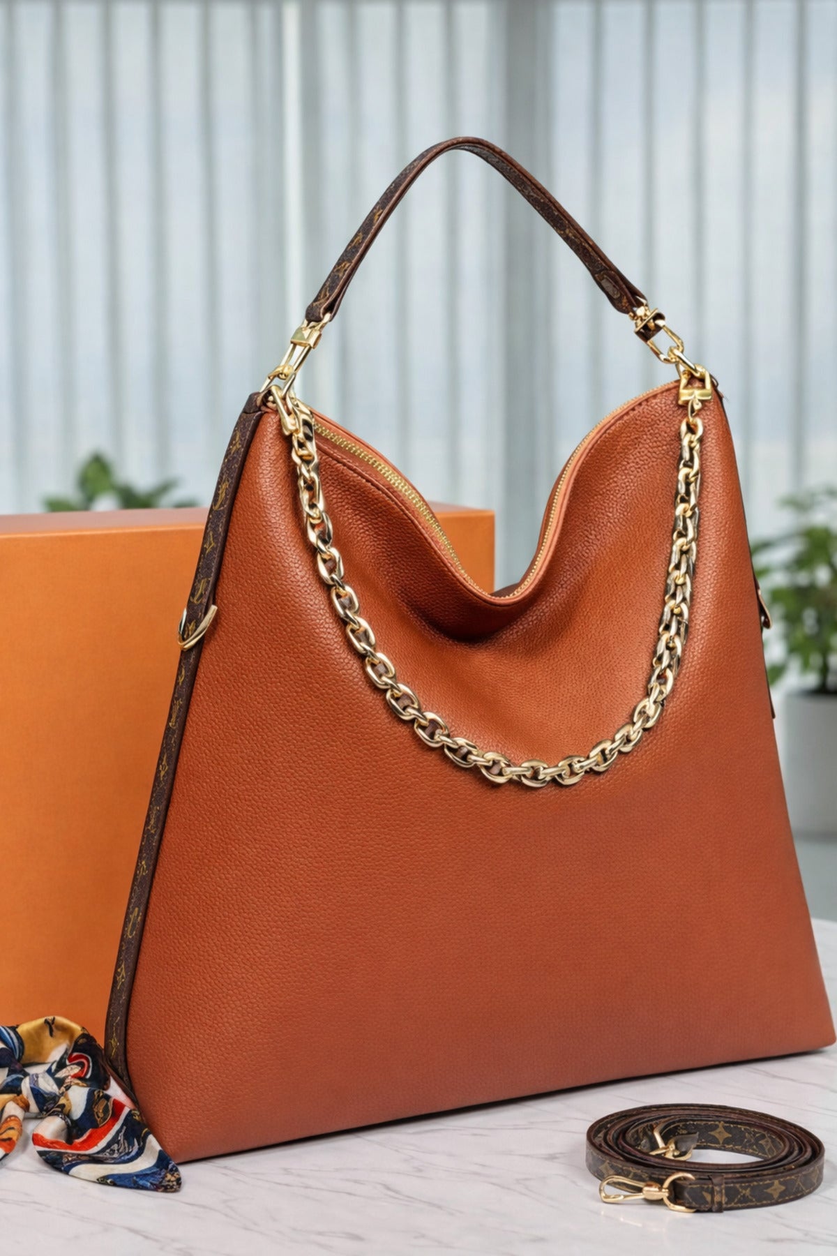 Kadın Omuz Çanta Zincir Detaylı