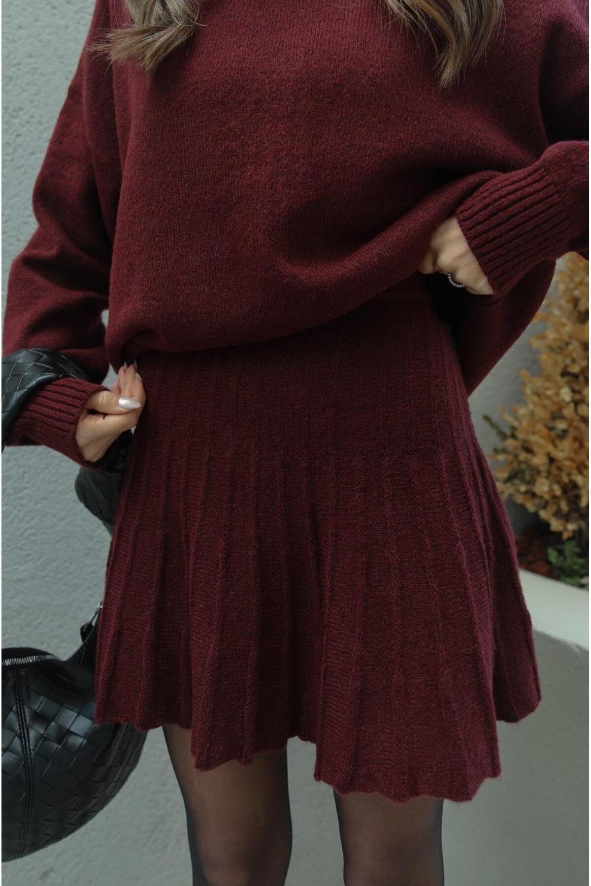 Bordo Pileli Mini Etek Balıkçı Kazak Alt Üst Triko Takım