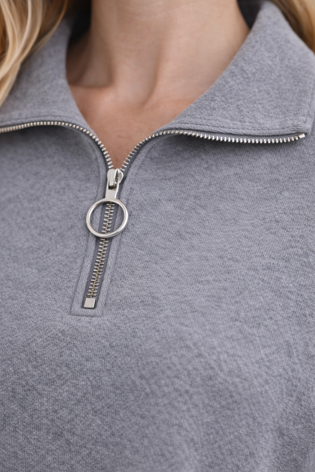 Kadın Fermuarlı Polo Yaka Örme Sweatshirt